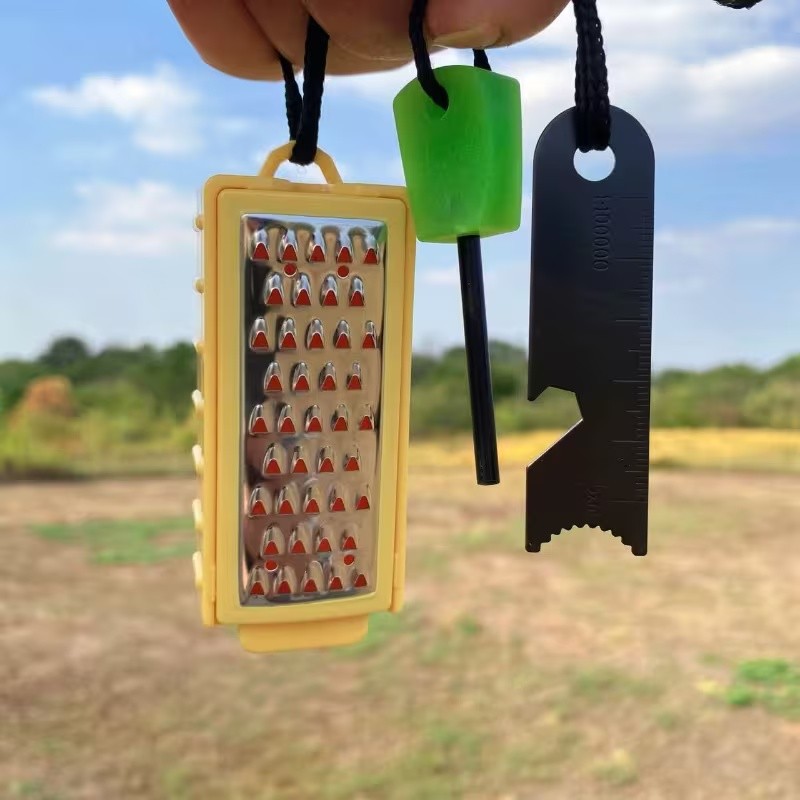 Magnesium Fire Starter - Portable Outdoor Emergency Tinder Lightweight Tinder